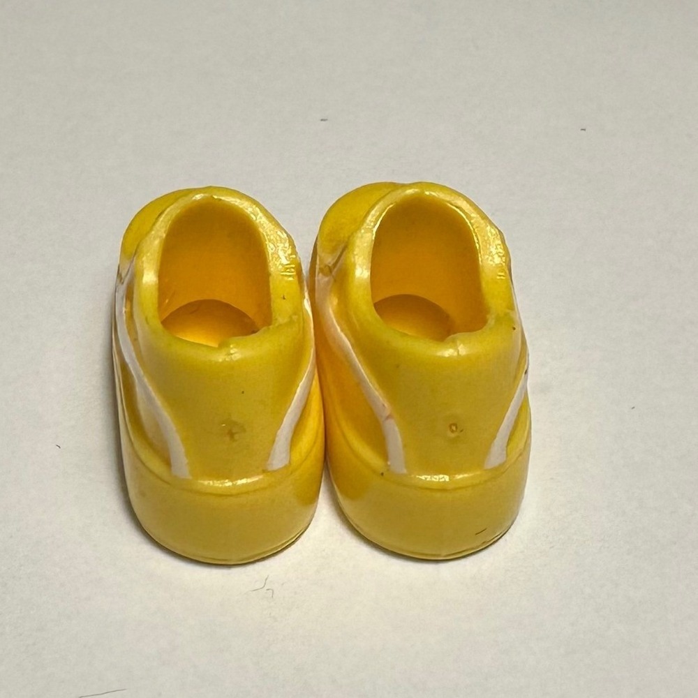 Vintage Fashion Doll Slide On Sneakers Yellow‎ - Picture 5 of 7